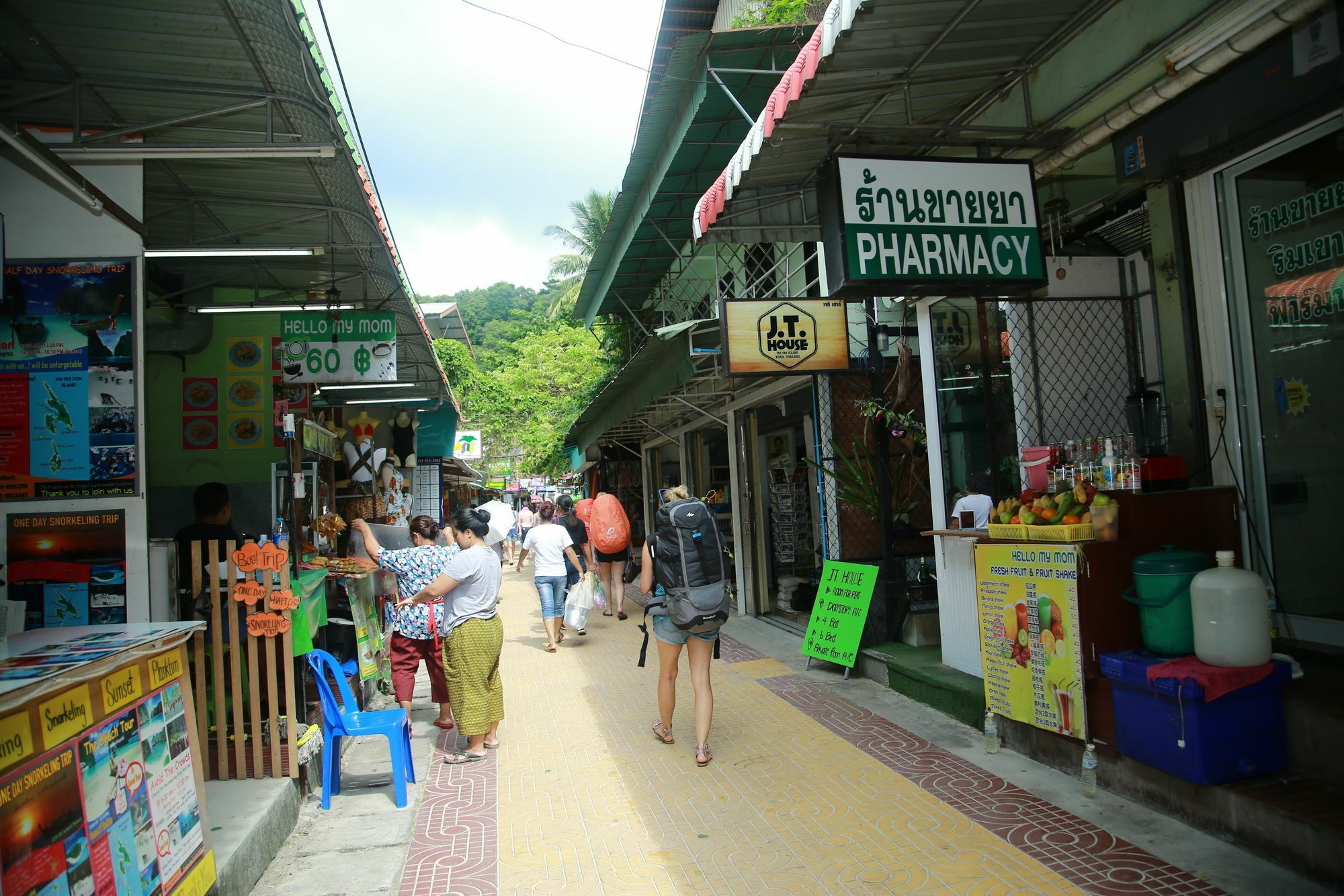 J.T. House Hotel Phi Phi Don Exterior photo