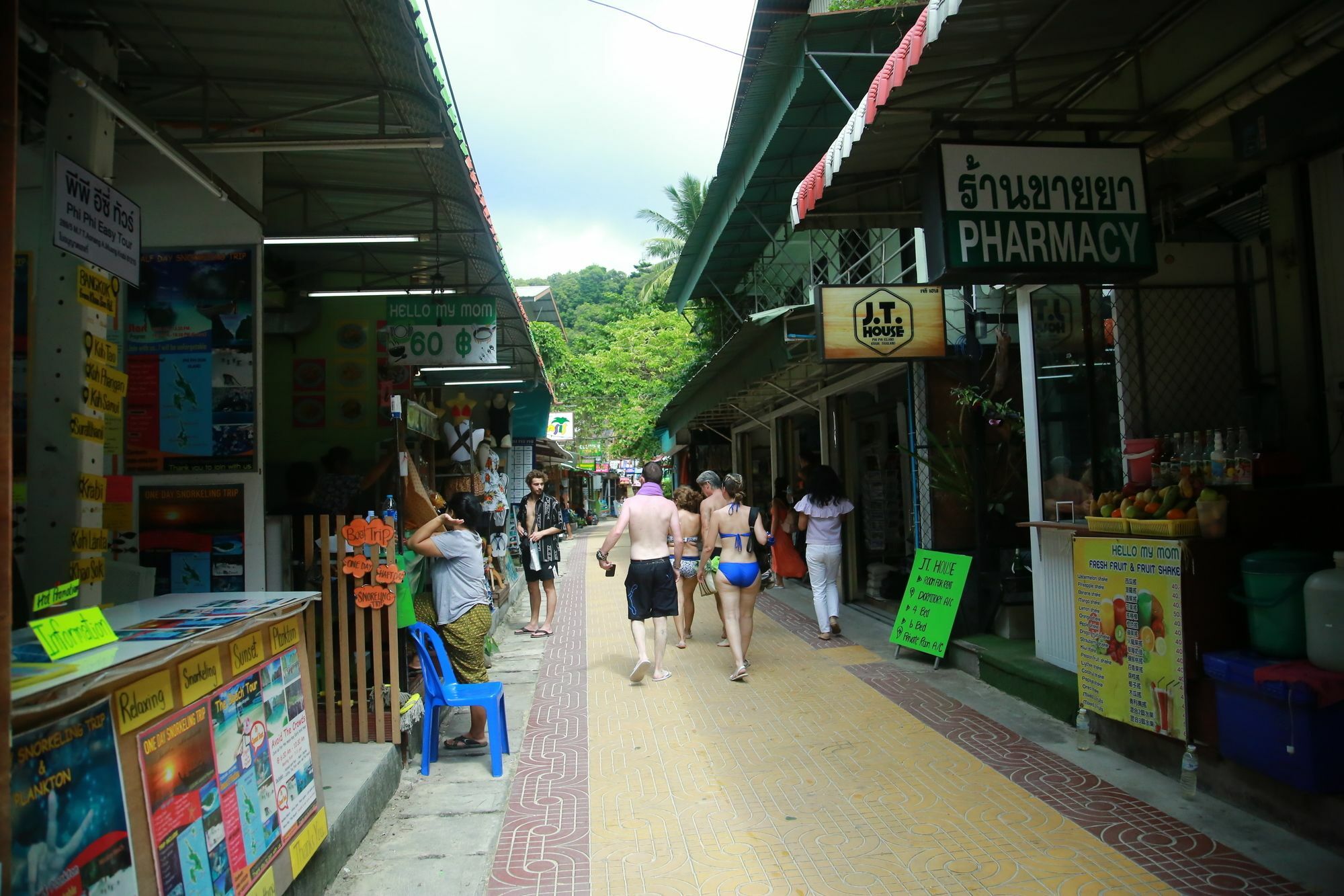 J.T. House Hotel Phi Phi Don Exterior photo